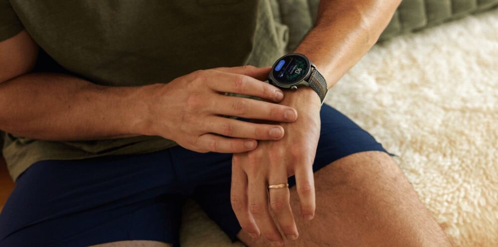 Smartwatch AMAZFIT Balance   ekran bateria czujniki zdrowie sport pasek ładowanie pojemność rozdzielczość łączność sterowanie krew puls rozmowy smartfon aplikacja 